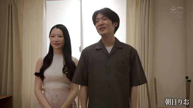 juq934在町內露營的NTR帳篷中多次被中出的妻子的衝擊性出軌影像朝日裏的生照片和內褲海报剧照