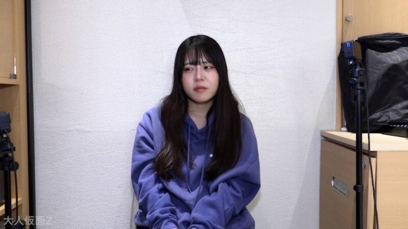 FC2-PPV-4783157 【素人初拍】Tomo（18岁）可爱的实习教师。虽然我有点犹豫是否可以出镜，但还是拍了下来。我让她舔我的肛门，用窥器观察她的阴道，然后给她中出，并用ATM插入她的肛门。